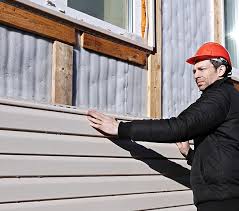 Siding Removal and Disposal in Overland Park, KS